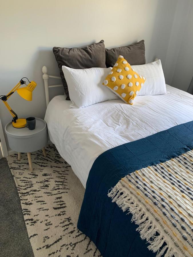 The Hideaway, Calm, Cozy, Dog Friendly Retreat Leilighet Cheltenham Eksteriør bilde